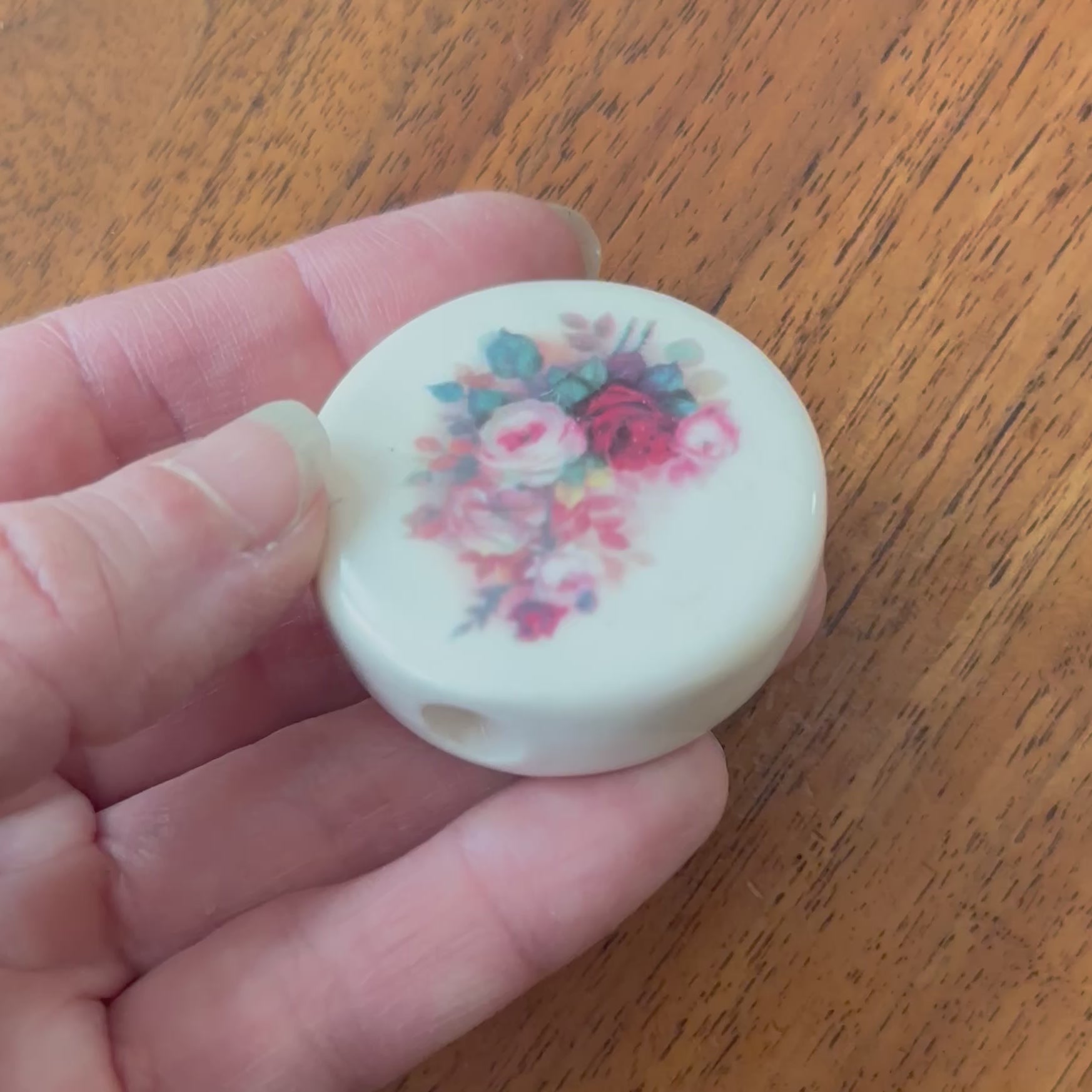 Magnolia Pocket Pipe for Smoking Herbs, Filter Option