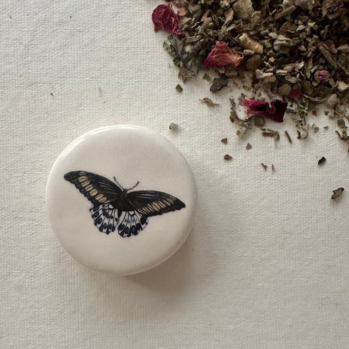 Butterfly Pocket Pipe for Smoking Herbs, Filter Option