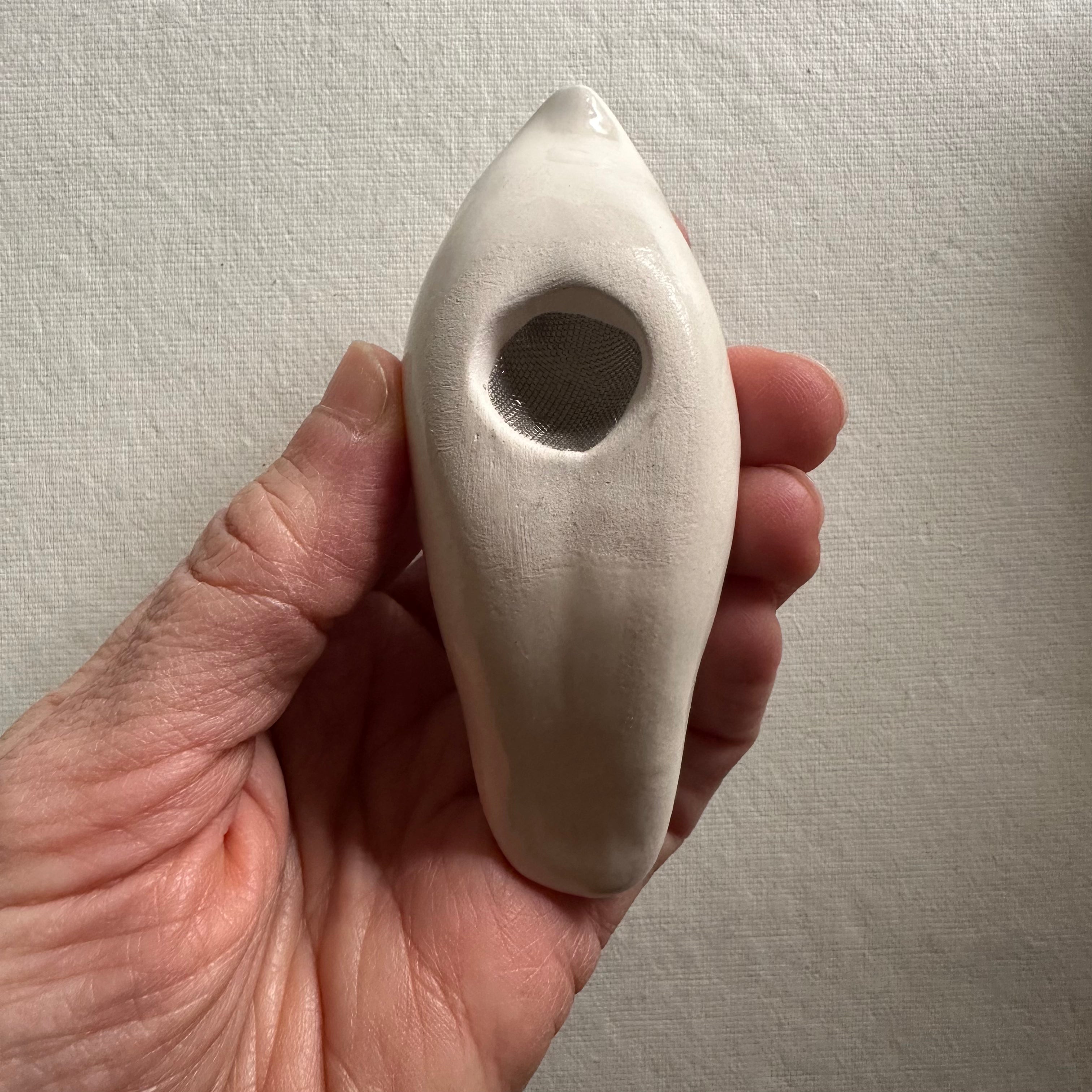 Ceramic White Bird-Pipe for Herbs